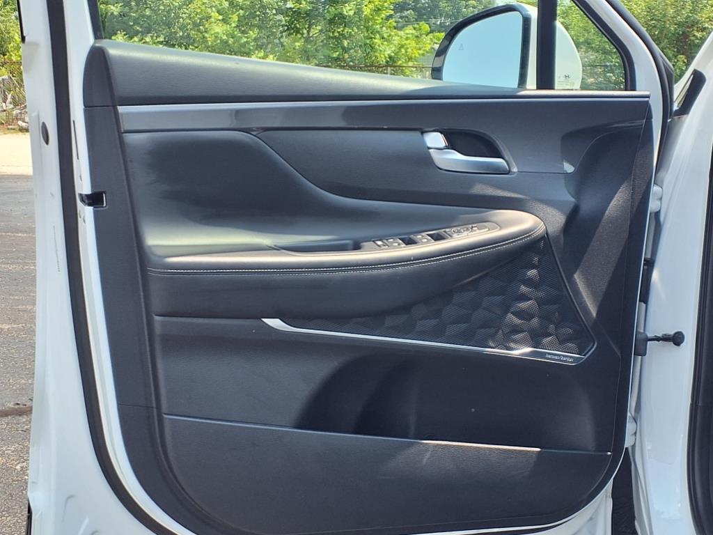 used 2023 Hyundai Santa Fe car, priced at $24,995