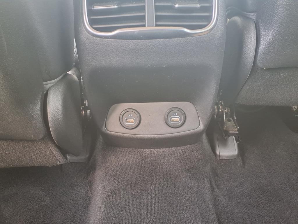 used 2023 Hyundai Santa Fe car, priced at $24,995