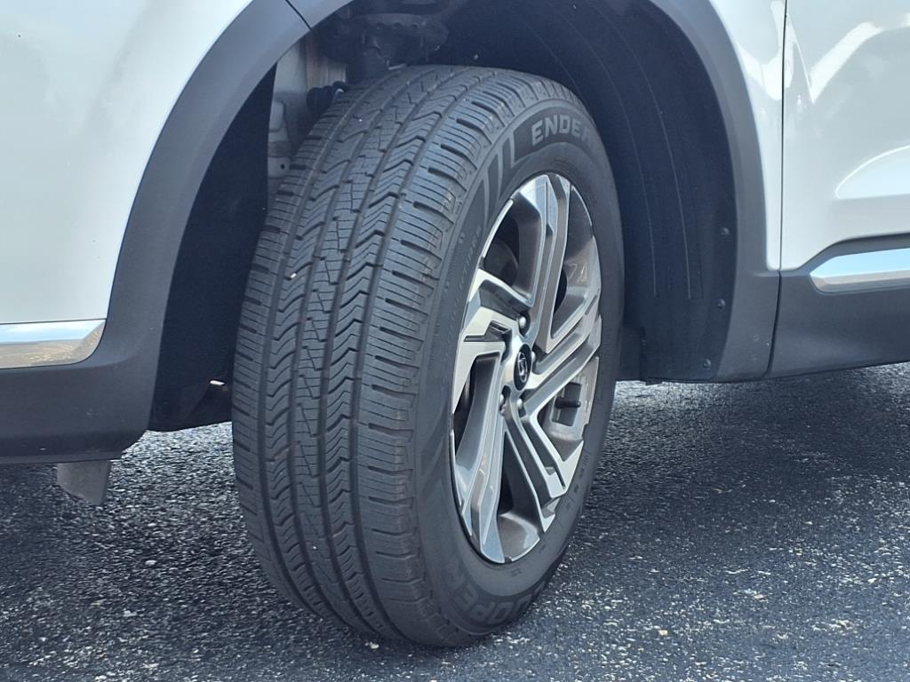 used 2023 Hyundai Santa Fe car, priced at $24,995