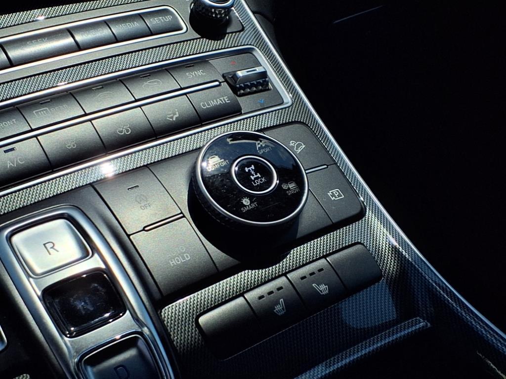 used 2023 Hyundai Santa Fe car, priced at $24,995