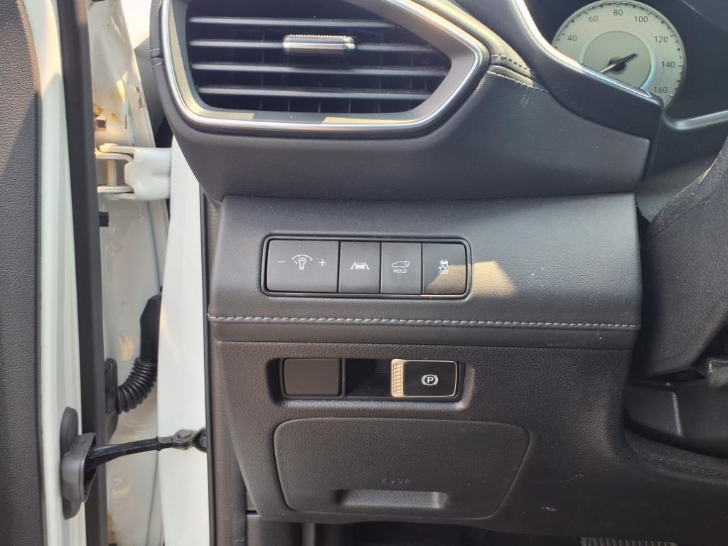 used 2023 Hyundai Santa Fe car, priced at $24,995