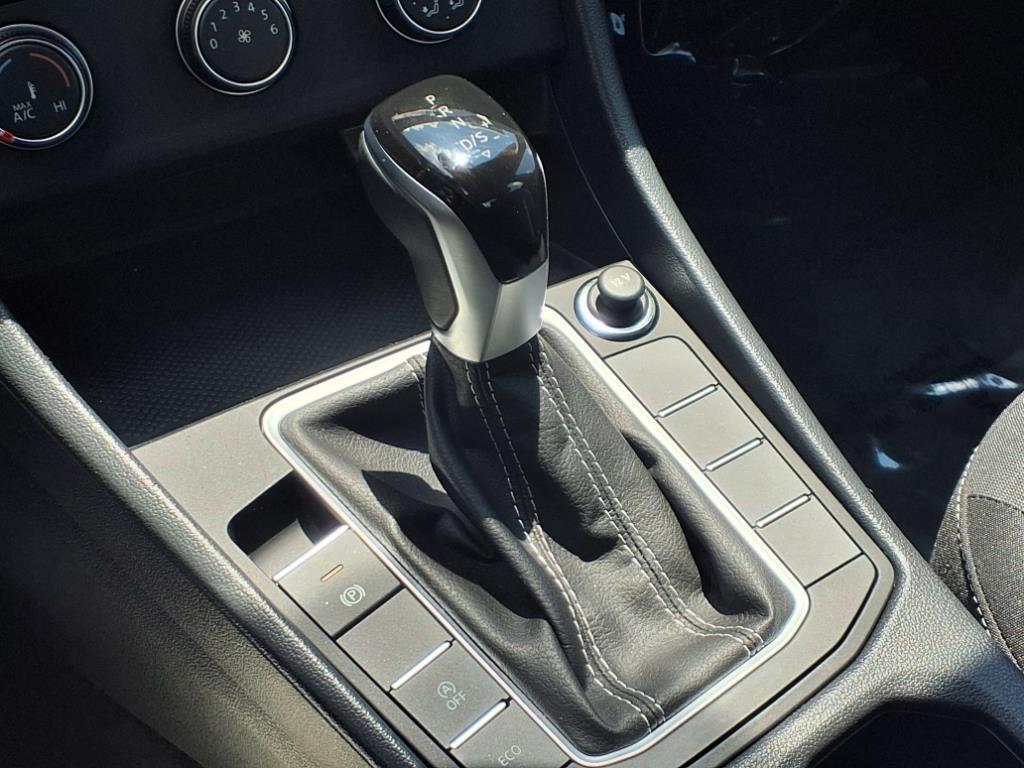used 2024 Volkswagen Jetta car, priced at $23,995