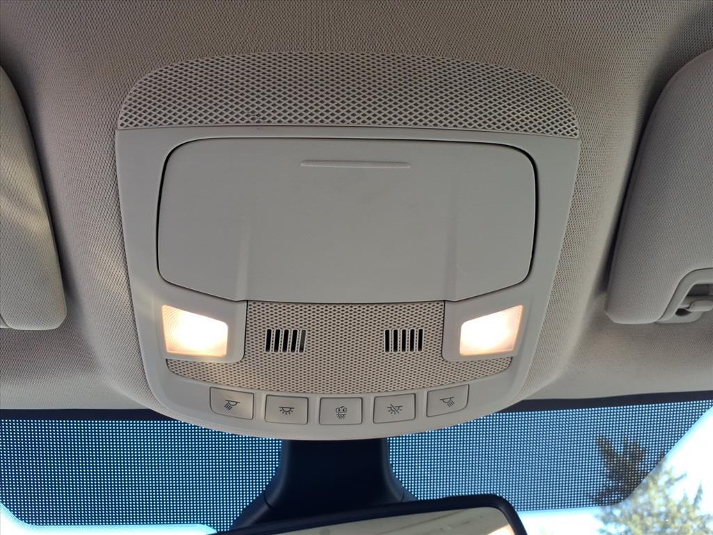 used 2022 Ford Edge car, priced at $22,995