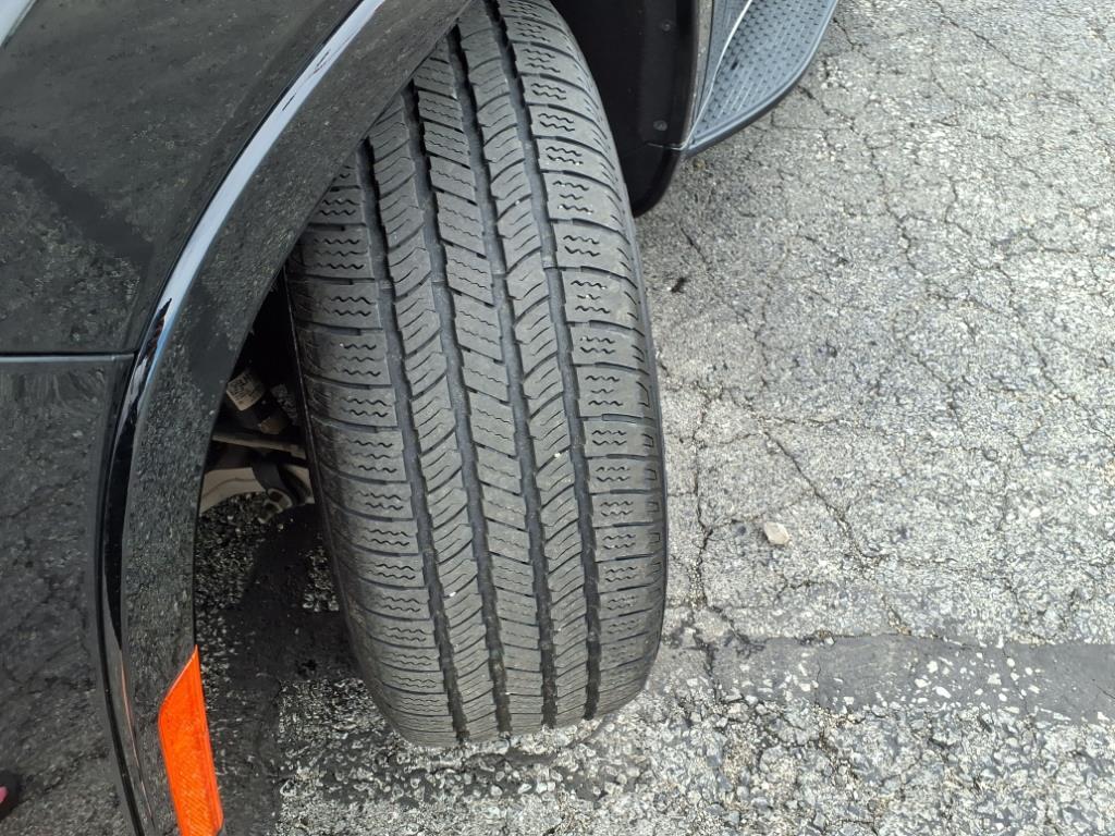 used 2024 Jeep Wagoneer car, priced at $61,977