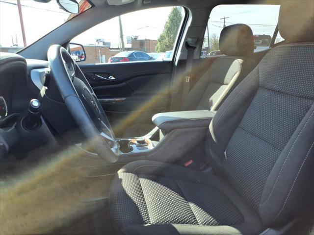 used 2023 GMC Acadia car, priced at $33,995