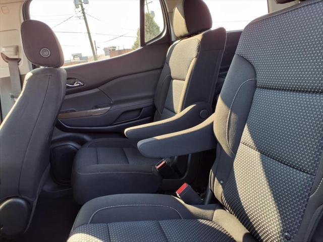 used 2023 GMC Acadia car, priced at $33,995