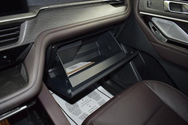 new 2025 Ford Explorer car, priced at $58,881