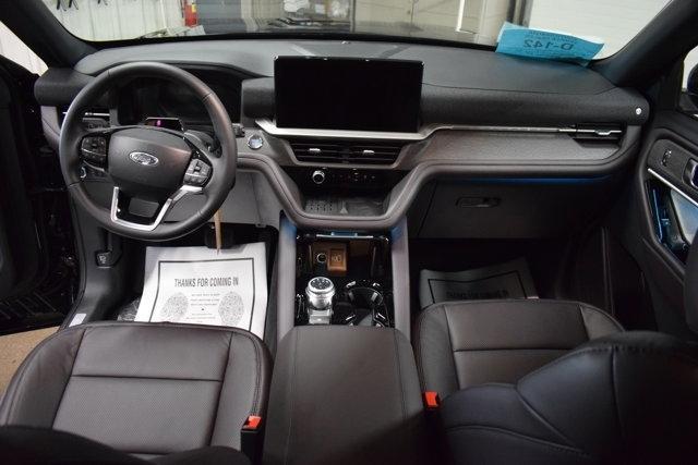 new 2025 Ford Explorer car, priced at $58,881