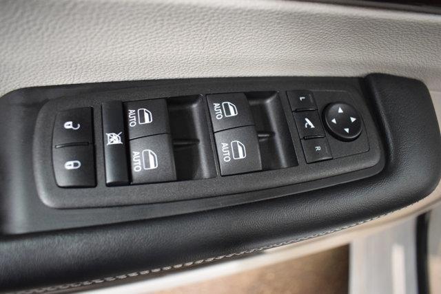 used 2023 Chrysler Pacifica car, priced at $31,460