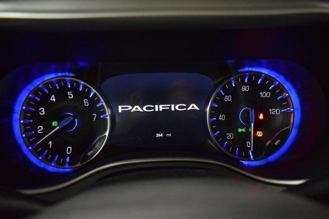 new 2024 Chrysler Pacifica car, priced at $47,064