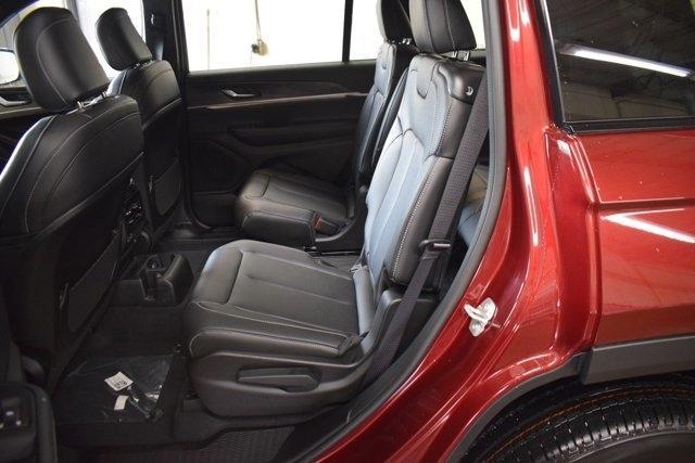 new 2024 Jeep Grand Cherokee L car, priced at $55,201