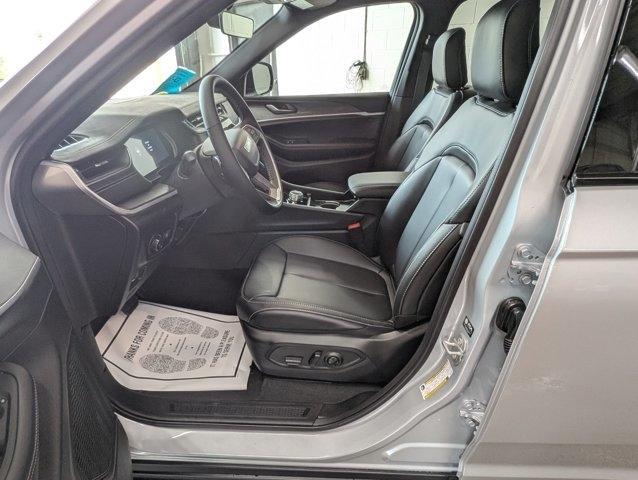 new 2025 Jeep Grand Cherokee car, priced at $49,313