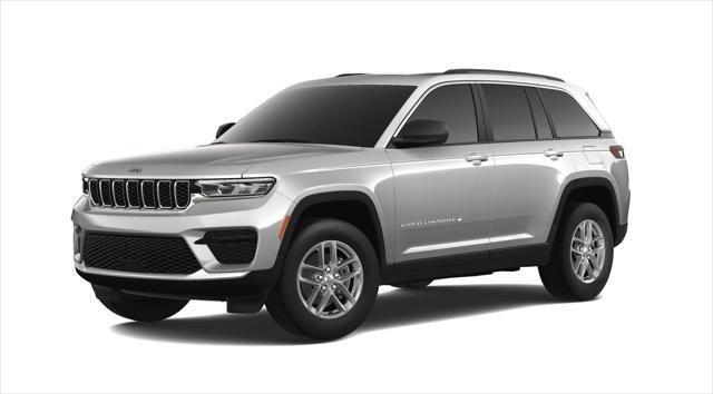 new 2025 Jeep Grand Cherokee car, priced at $41,125