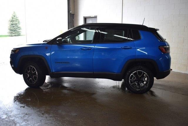 new 2024 Jeep Compass car, priced at $38,142