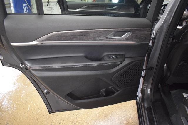 new 2025 Jeep Grand Cherokee L car, priced at $51,850
