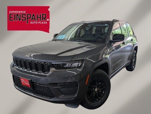 used 2022 Jeep Grand Cherokee car, priced at $31,460