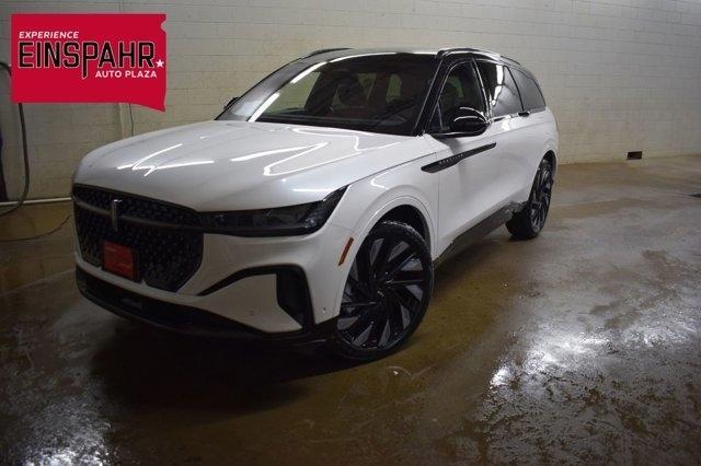 new 2024 Lincoln Nautilus car, priced at $65,370