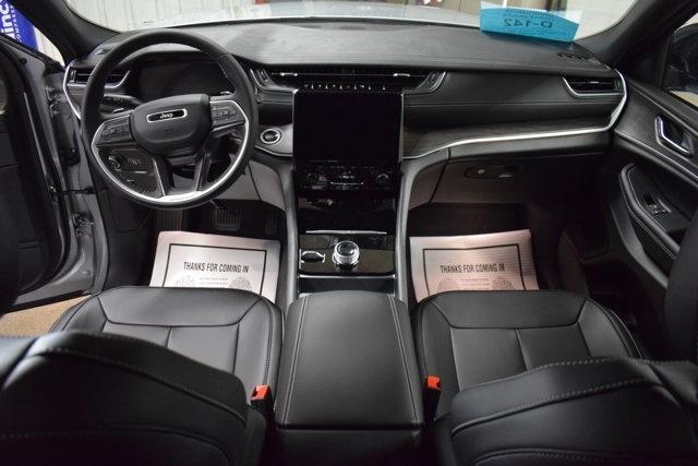 new 2025 Jeep Grand Cherokee L car, priced at $49,648