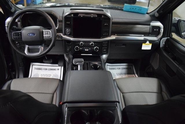 new 2025 Ford F-150 car, priced at $61,520
