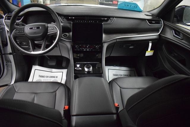 new 2025 Jeep Grand Cherokee L car, priced at $53,867