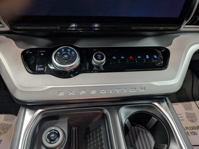 new 2025 Ford Expedition Max car, priced at $72,986