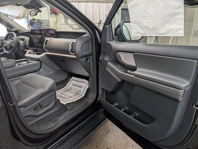 new 2025 Ford Expedition Max car, priced at $72,986