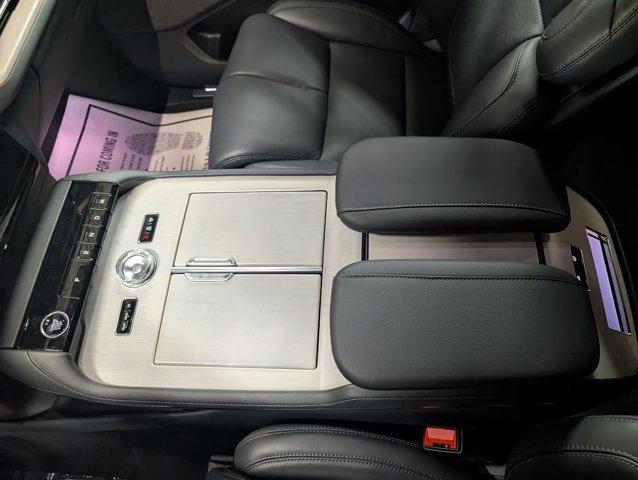 new 2025 Lincoln Navigator L car, priced at $106,975
