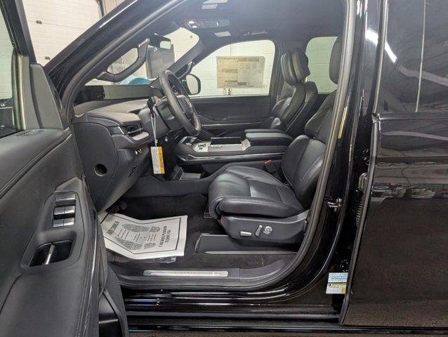 new 2025 Lincoln Navigator L car, priced at $106,975
