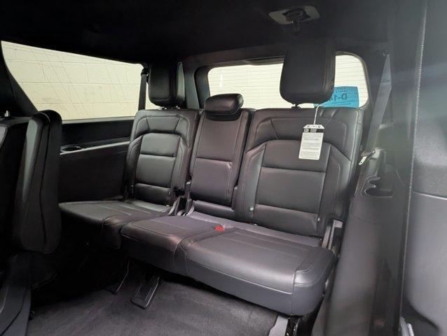 new 2025 Lincoln Navigator L car, priced at $106,975