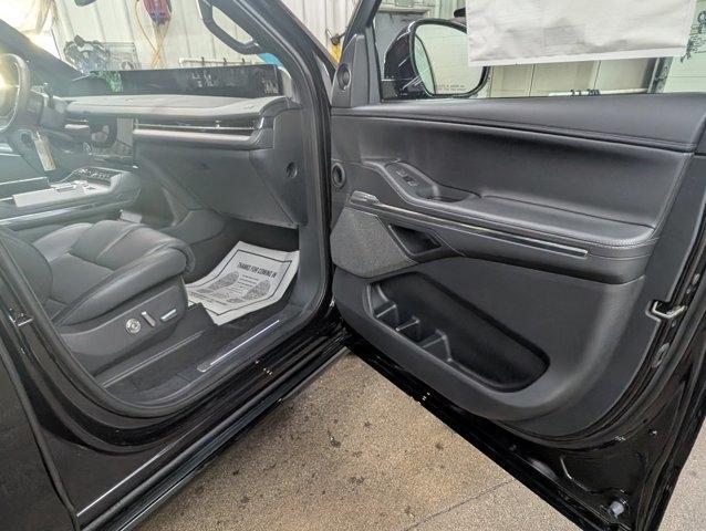 new 2025 Lincoln Navigator L car, priced at $106,975