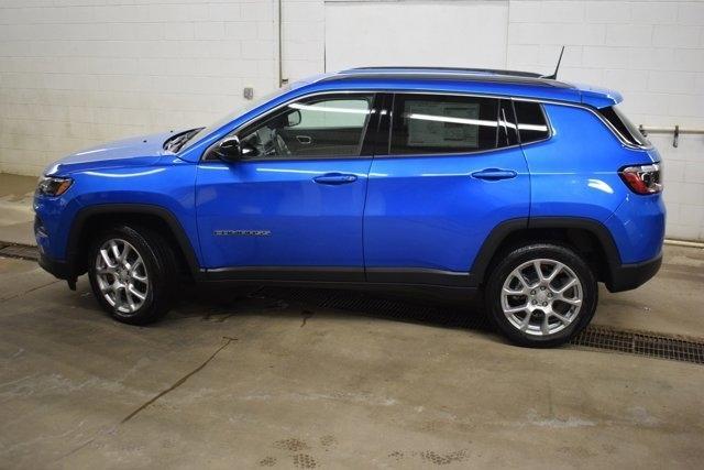 new 2024 Jeep Compass car, priced at $33,568