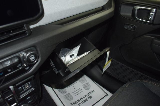 new 2025 Jeep Wrangler car, priced at $54,265