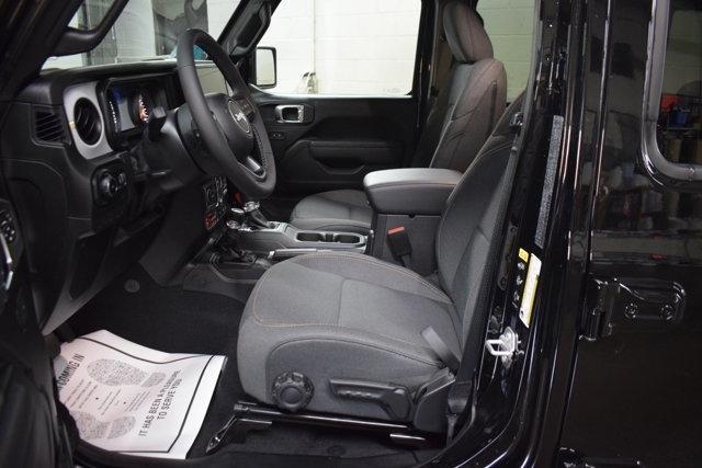 new 2025 Jeep Wrangler car, priced at $54,265