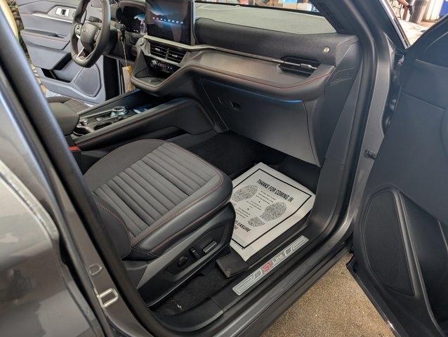 new 2025 Ford Explorer car, priced at $51,747