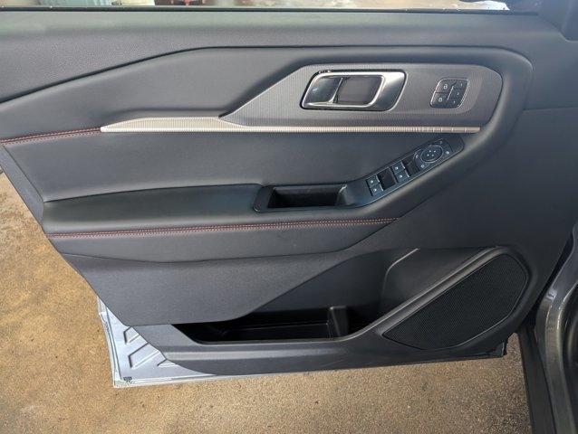 new 2025 Ford Explorer car, priced at $51,747