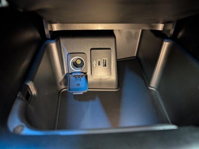 new 2025 Ford Explorer car, priced at $51,747