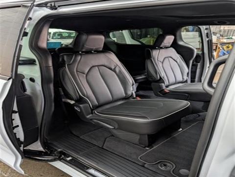 new 2025 Chrysler Pacifica car, priced at $50,864