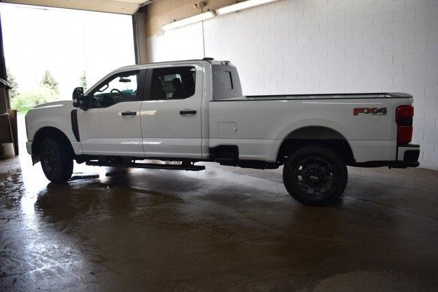 new 2024 Ford F-250 car, priced at $61,951