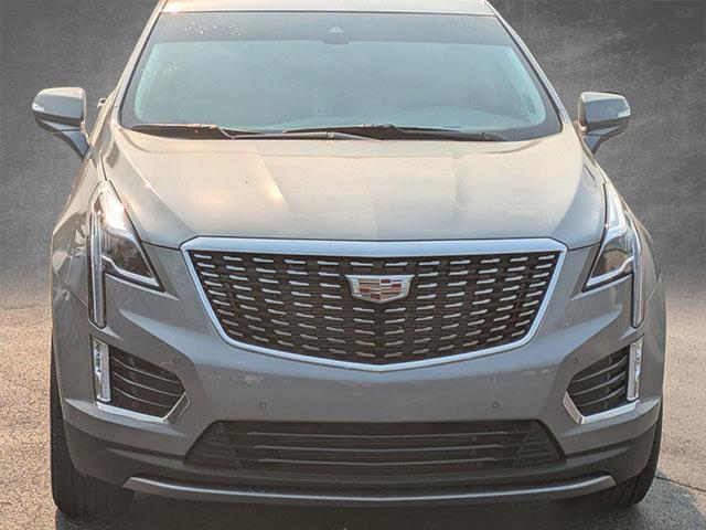 new 2025 Cadillac XT5 car, priced at $54,190