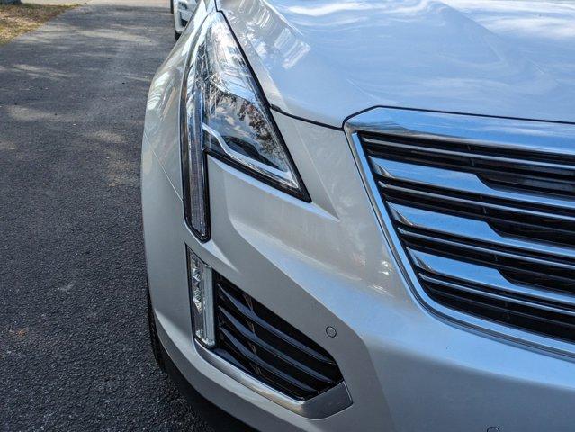 used 2018 Cadillac XT5 car, priced at $20,900