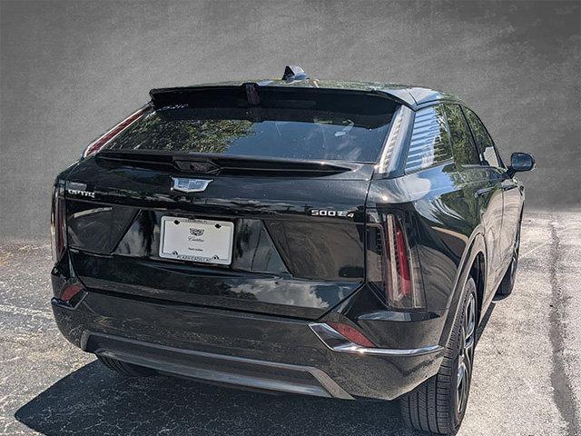 new 2025 Cadillac OPTIQ car, priced at $54,990