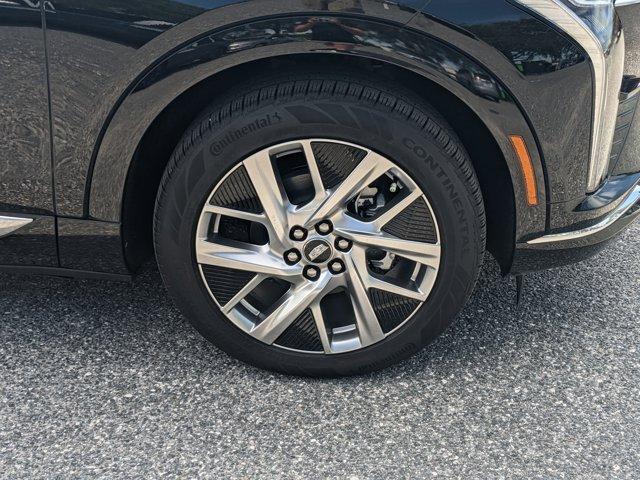 new 2025 Cadillac OPTIQ car, priced at $59,270