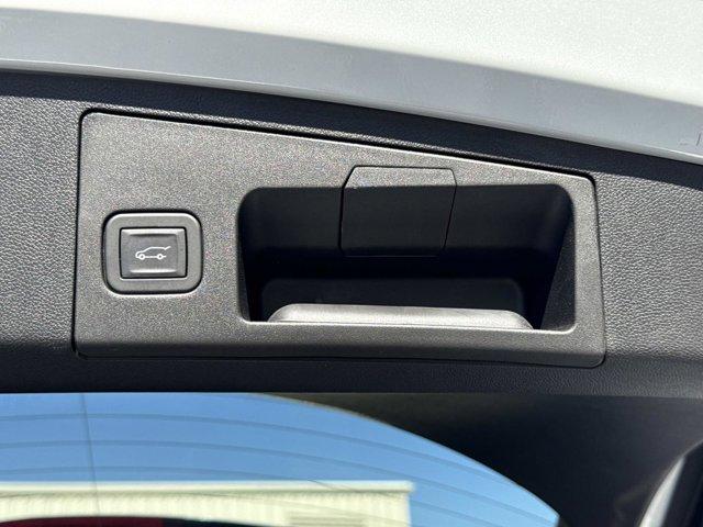 used 2025 Cadillac XT4 car, priced at $49,900