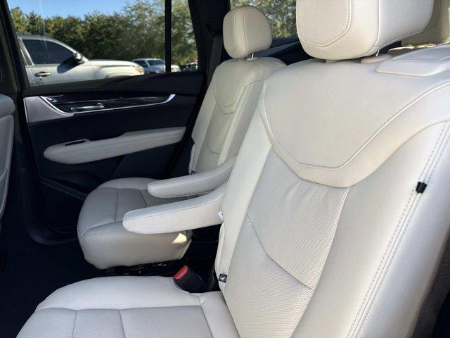 new 2025 Cadillac XT6 car, priced at $71,840