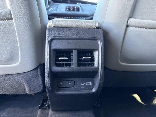 used 2022 Cadillac XT4 car, priced at $29,900