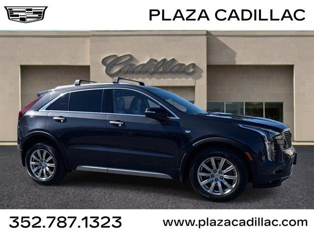 used 2022 Cadillac XT4 car, priced at $29,900