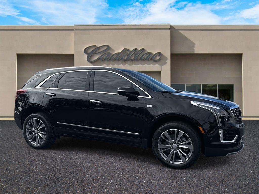 new 2025 Cadillac XT5 car, priced at $58,230