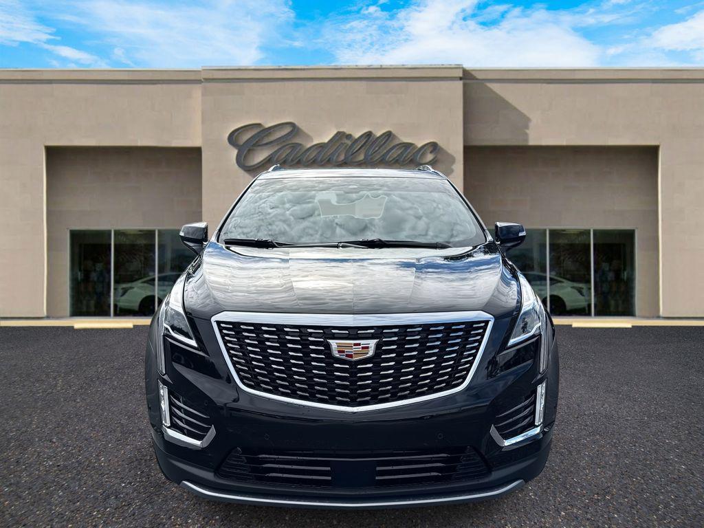 new 2025 Cadillac XT5 car, priced at $58,230