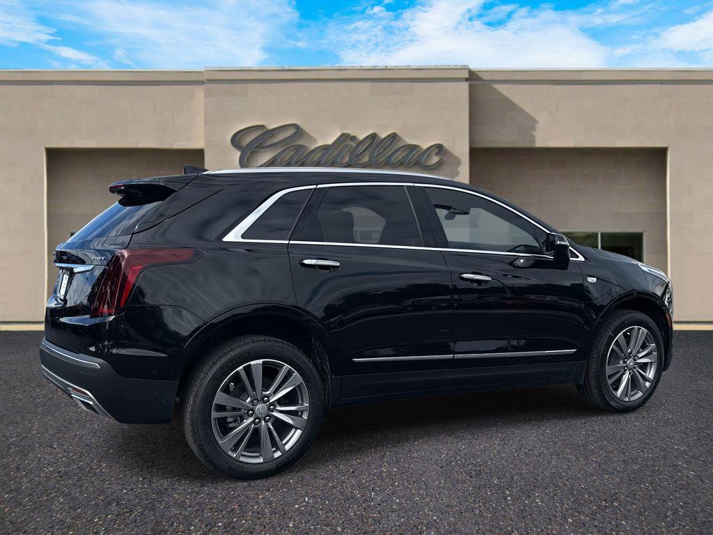 new 2025 Cadillac XT5 car, priced at $58,230