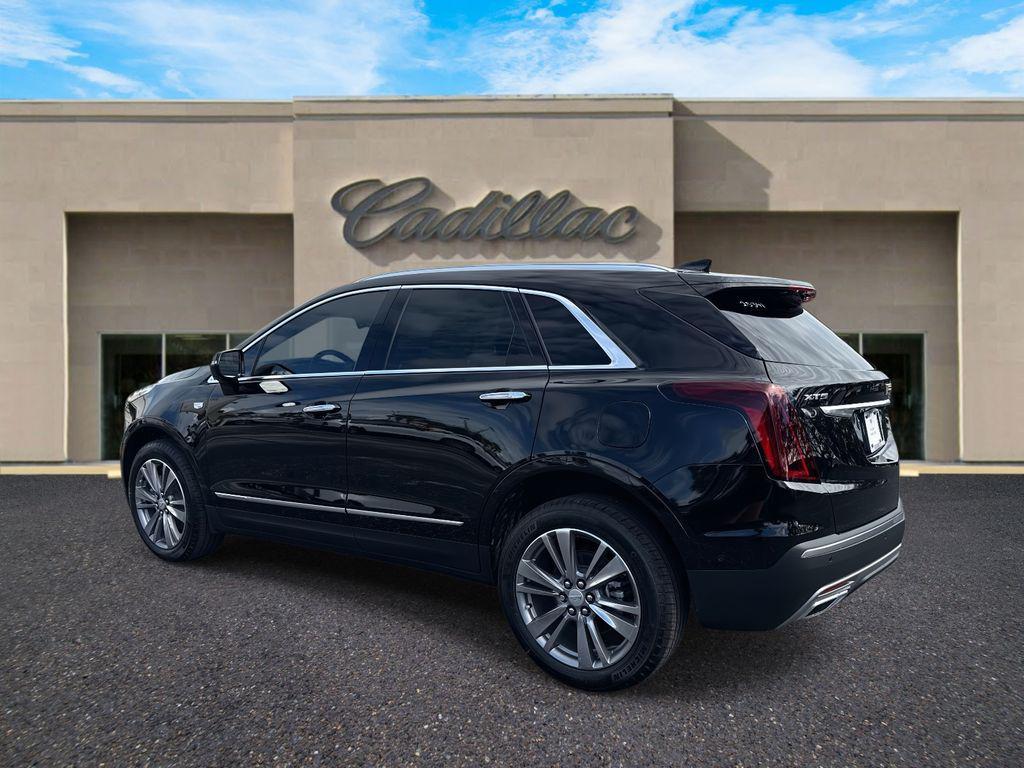 new 2025 Cadillac XT5 car, priced at $58,230